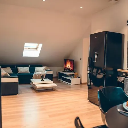 Les Temps Heureux * Dunkirk