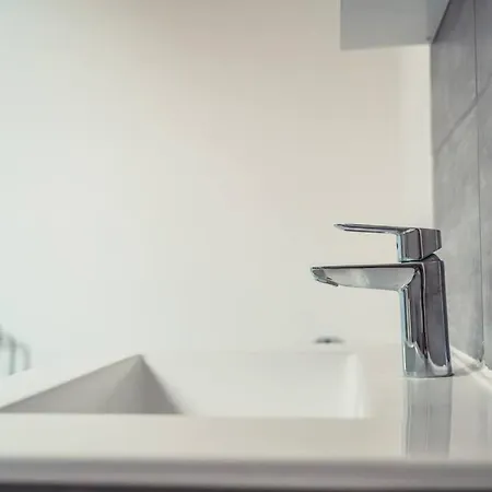 Les Temps Heureux Apartment